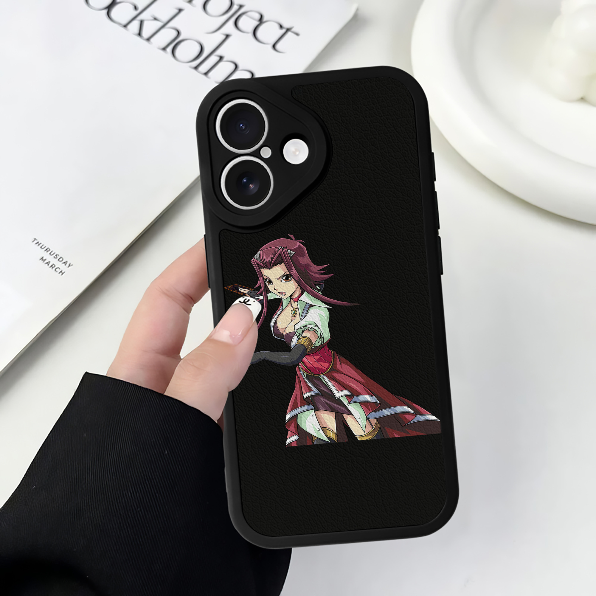（画像用） 遊☆戯☆王 Yu-Gi-Oh! 【iPhone 16シリーズ対応】シリコンスマホケース（レザー調） 材質：シリコン